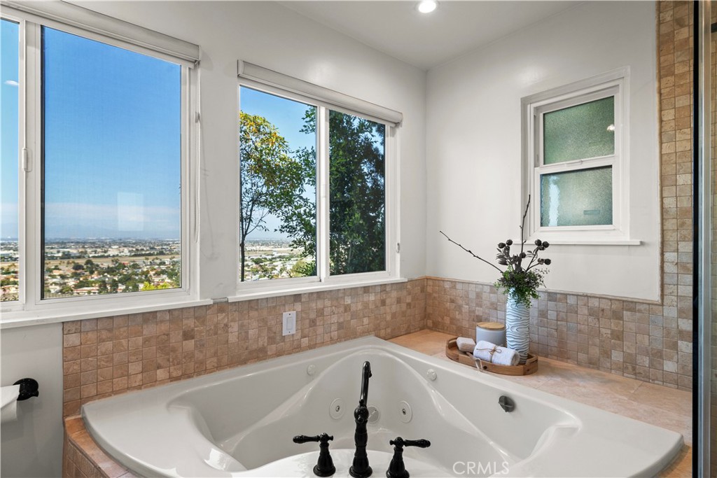 24880 Via Valmonte Property Photo 26