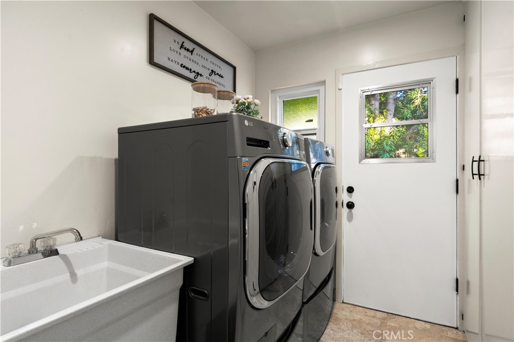 24880 Via Valmonte Property Photo 29