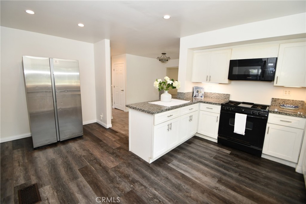 24263 Los Codona Property Photo 14