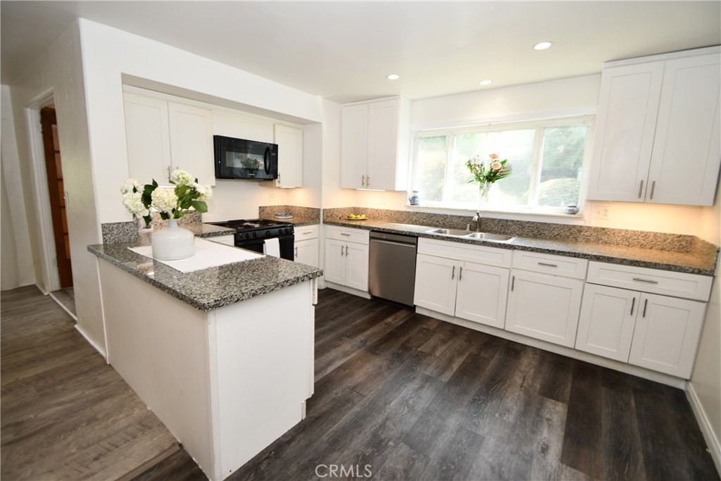 24263 Los Codona Property Photo 15
