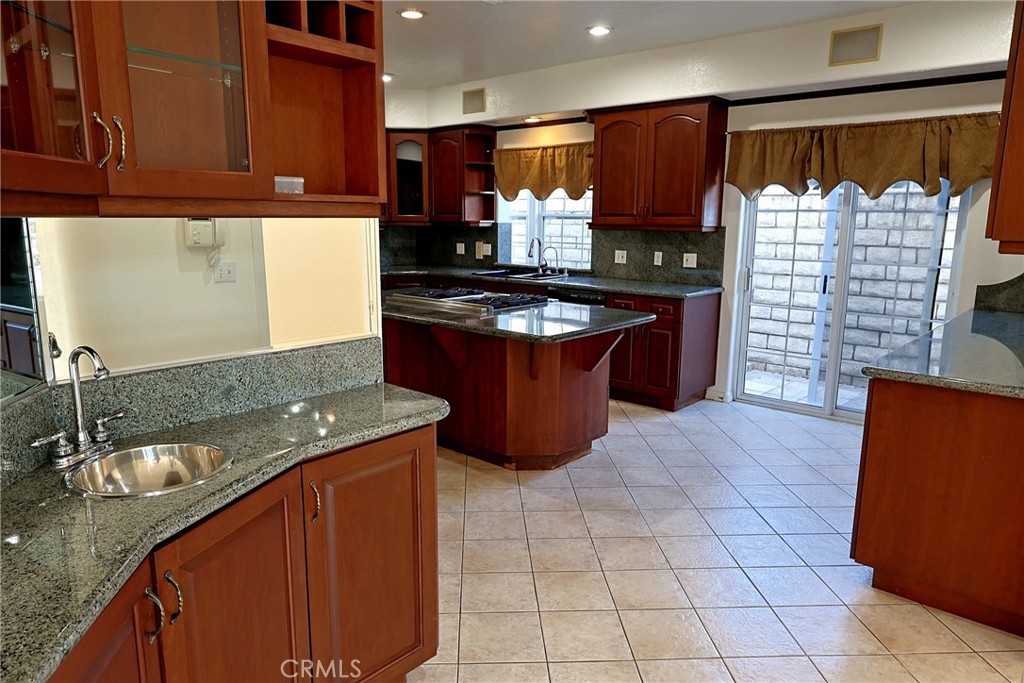 5228 Vanderhill Road Property Photo 16
