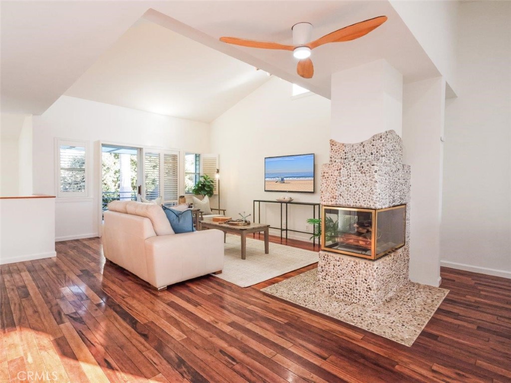 505 Agate Property Photo 4