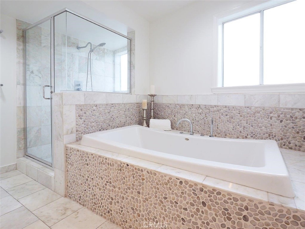 505 Agate Property Photo 20