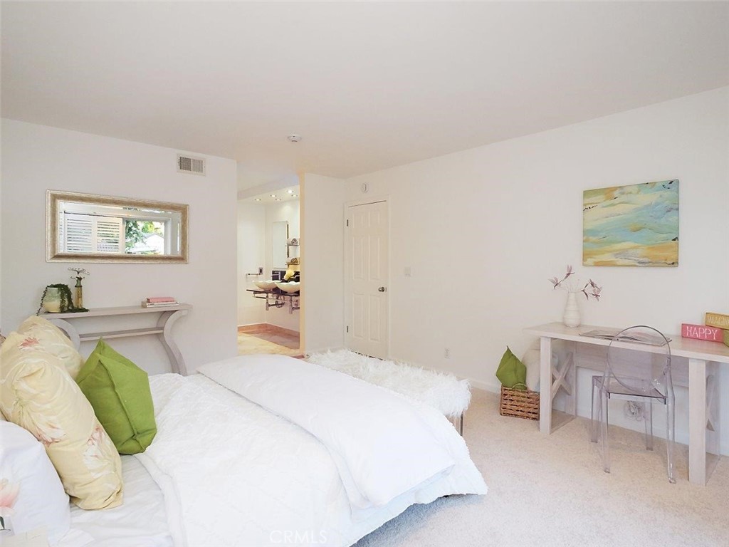 505 Agate Property Photo 26