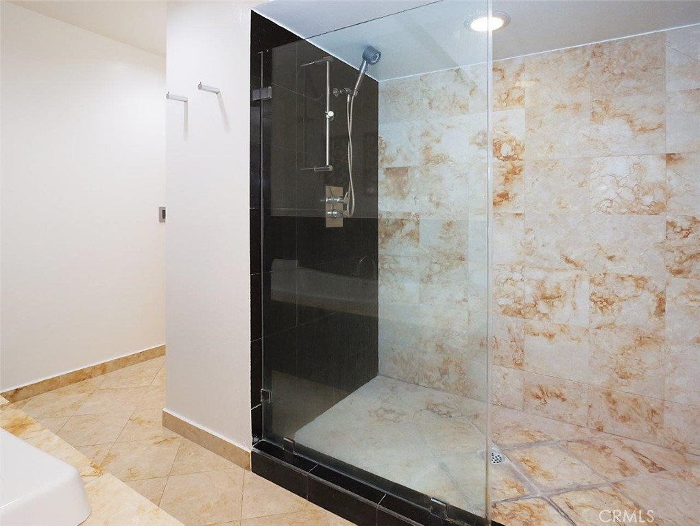 505 Agate Property Photo 29
