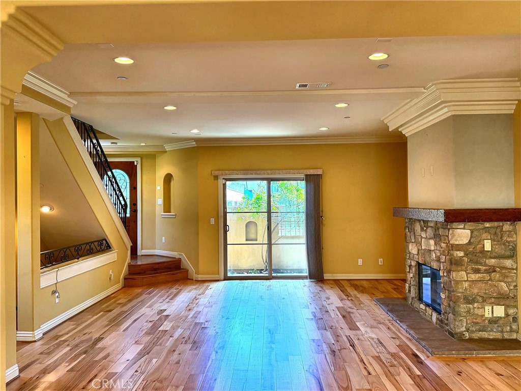 706 S Pacific Coast E Property Photo 22