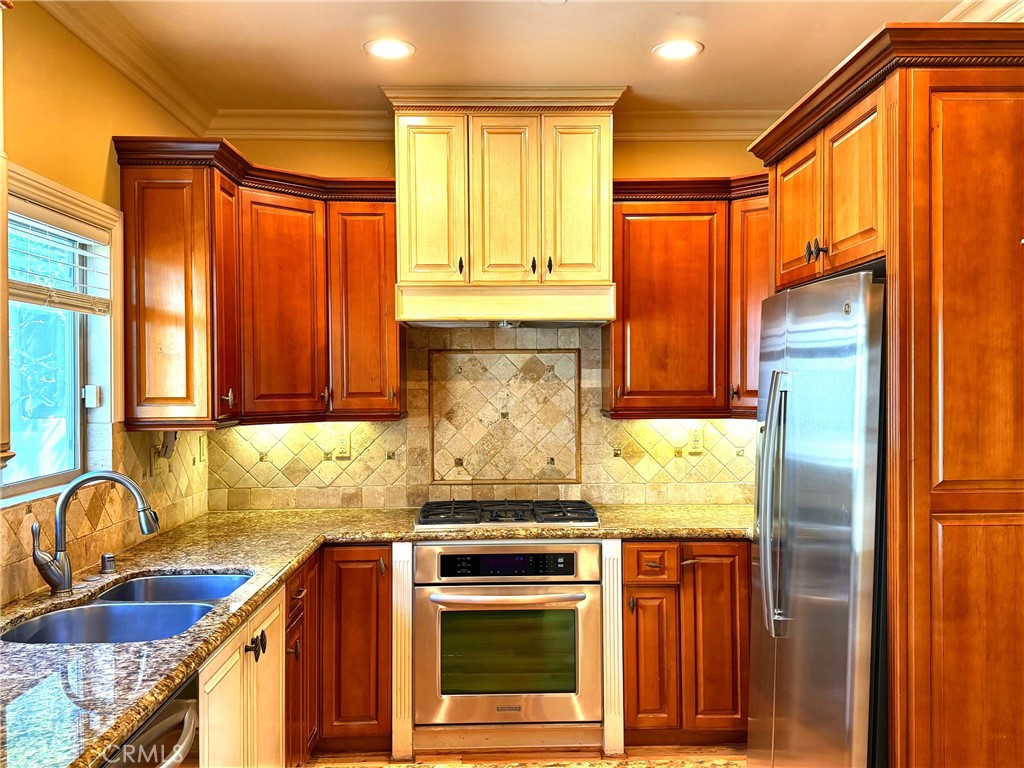 706 S Pacific Coast E Property Photo 23