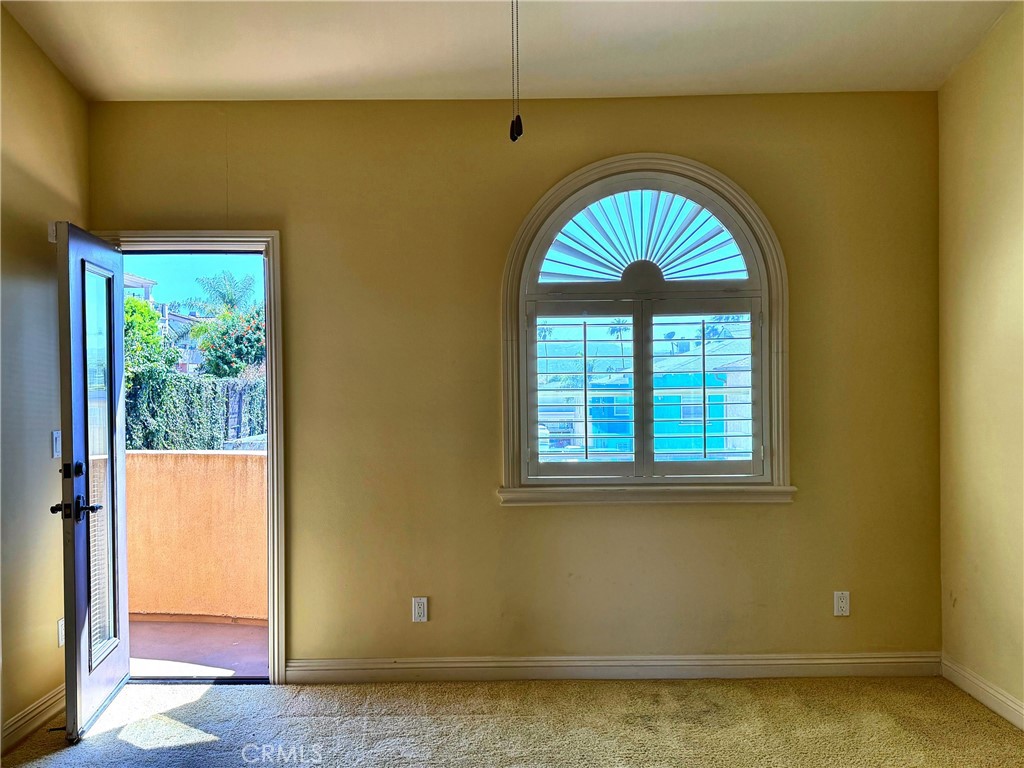 706 S Pacific Coast E Property Photo 35