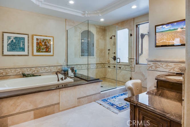 707 Esplanade A Property Photo 13