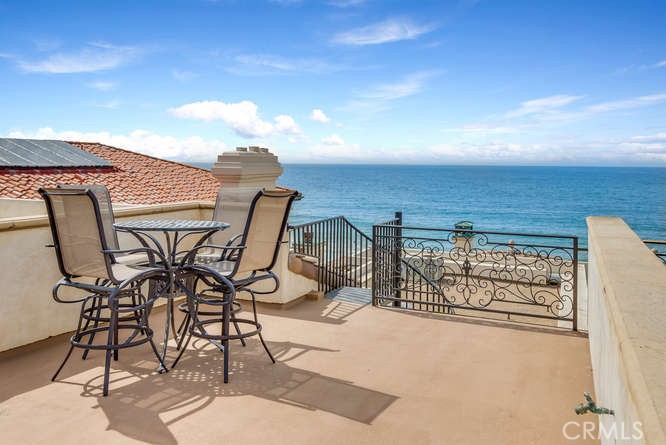 707 Esplanade A Property Photo 25