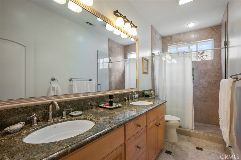 217 S Irena Avenue A Property Photo 35
