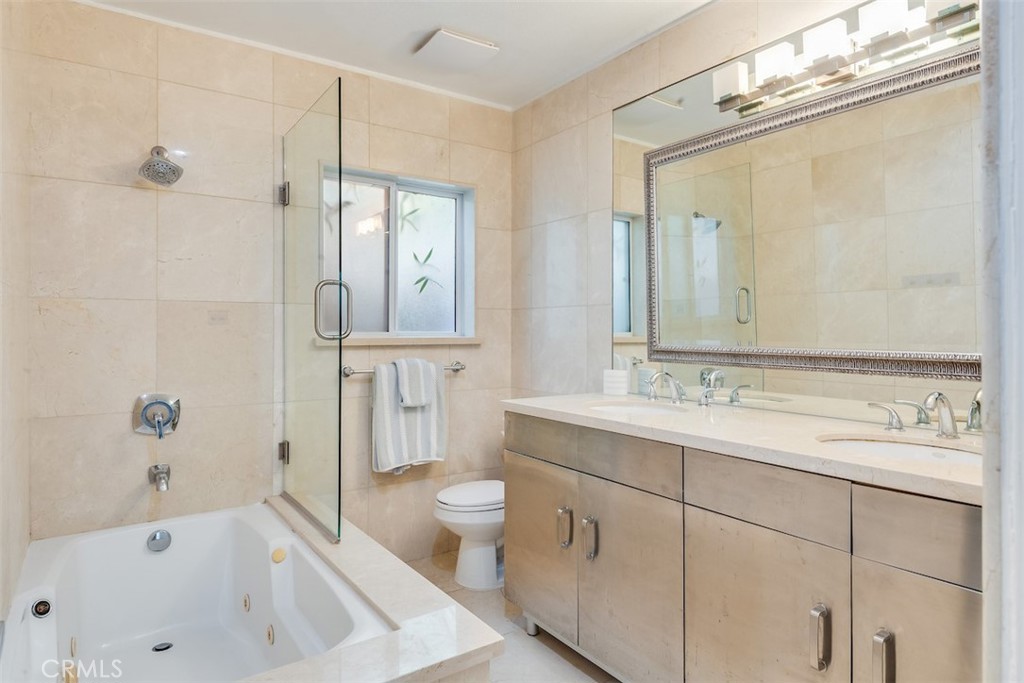 1136 Monterey Property Photo 23