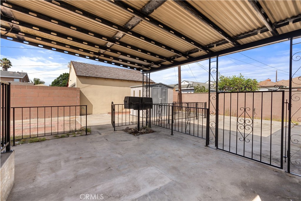 15616 Cerise Avenue Property Photo 16