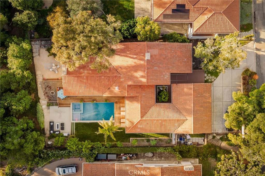 1405 Via Gabriel Property Photo 1
