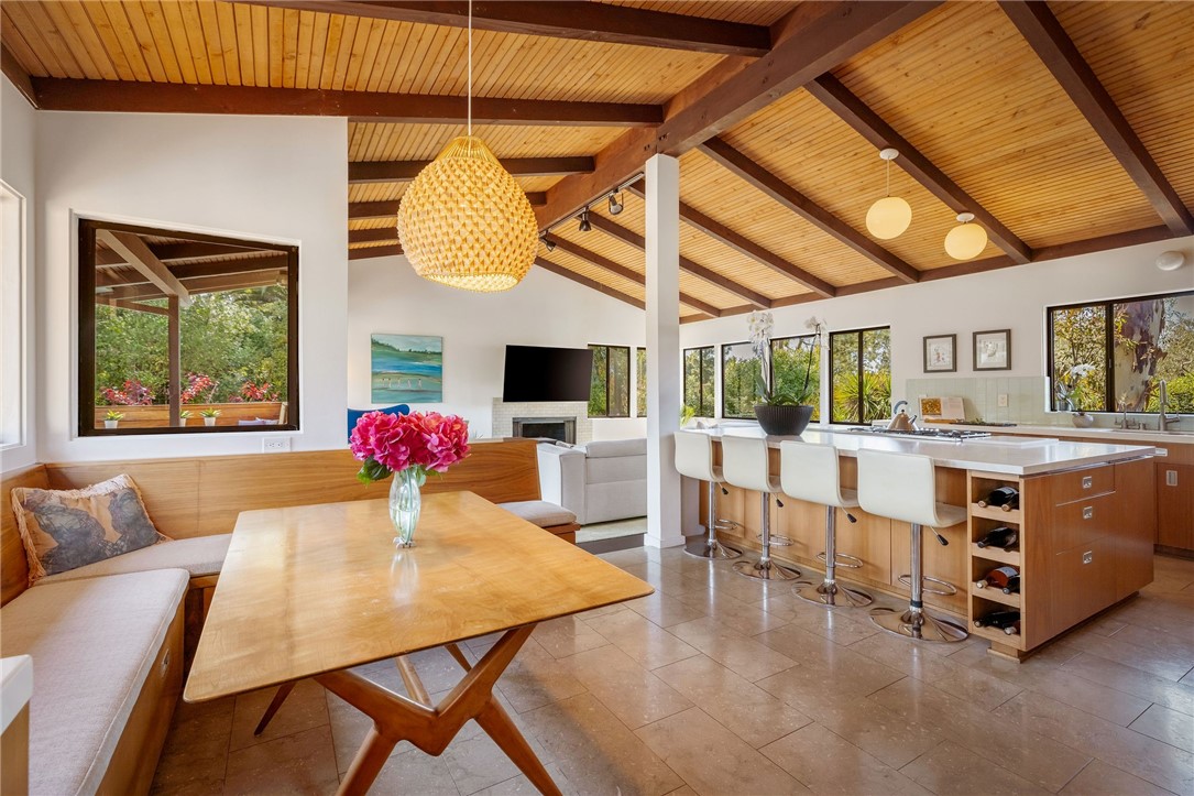 1405 Via Gabriel Property Photo 16