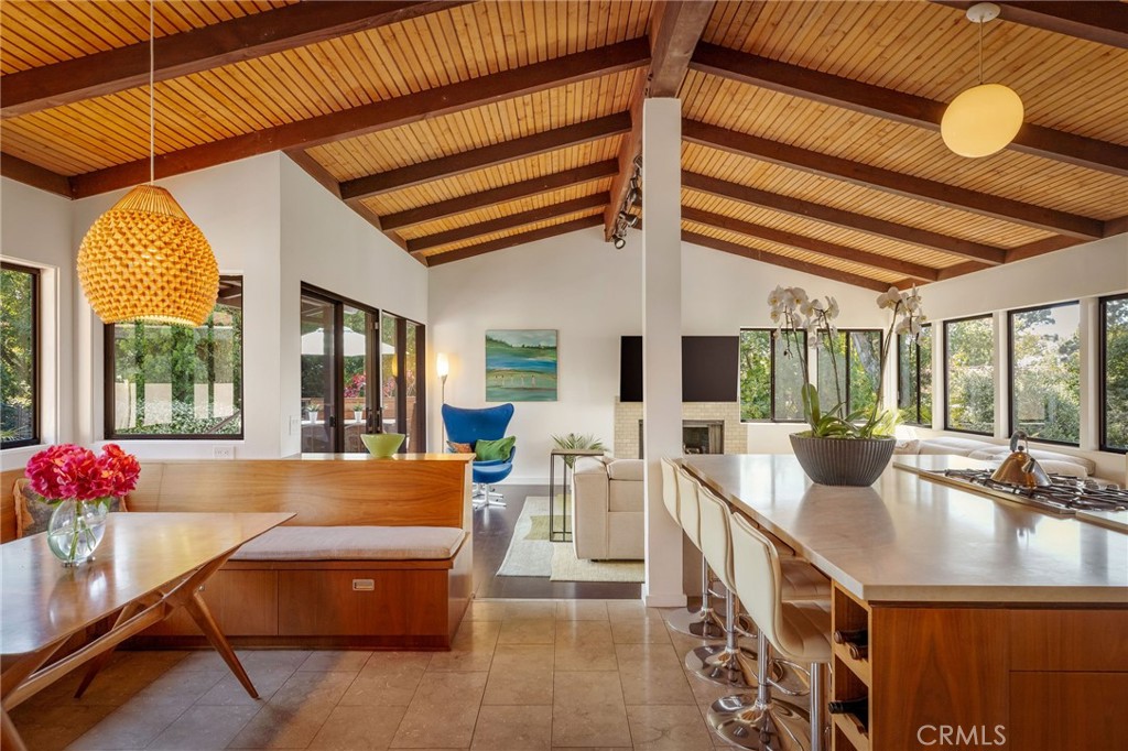 1405 Via Gabriel Property Photo 21