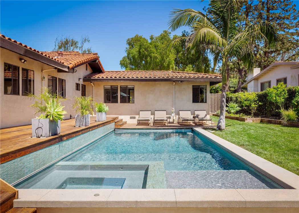 1405 Via Gabriel Property Photo 26