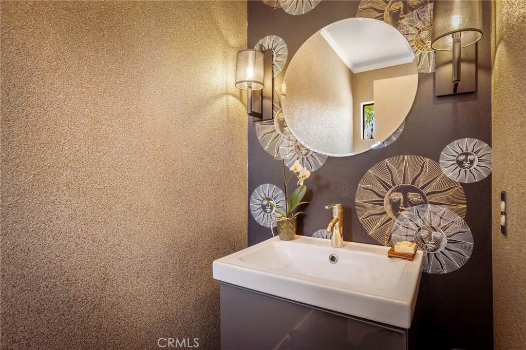 1405 Via Gabriel Property Photo 28