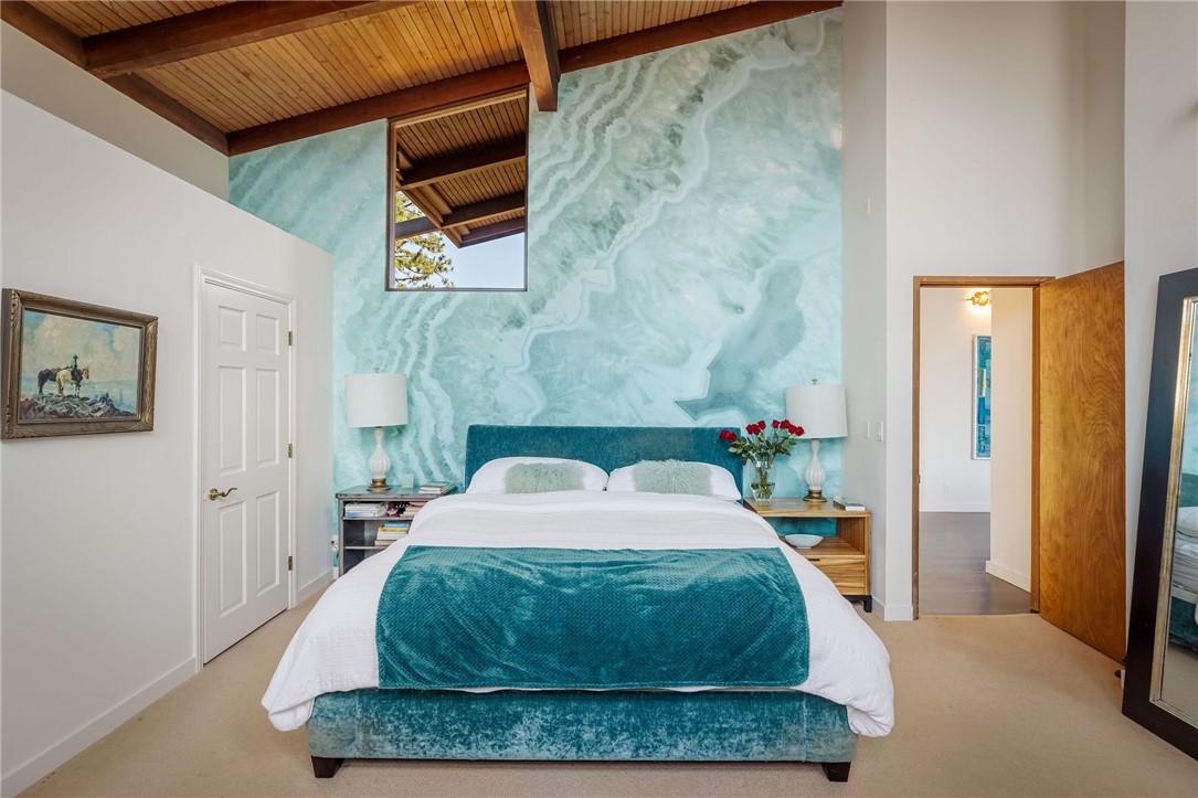 1405 Via Gabriel Property Photo 30