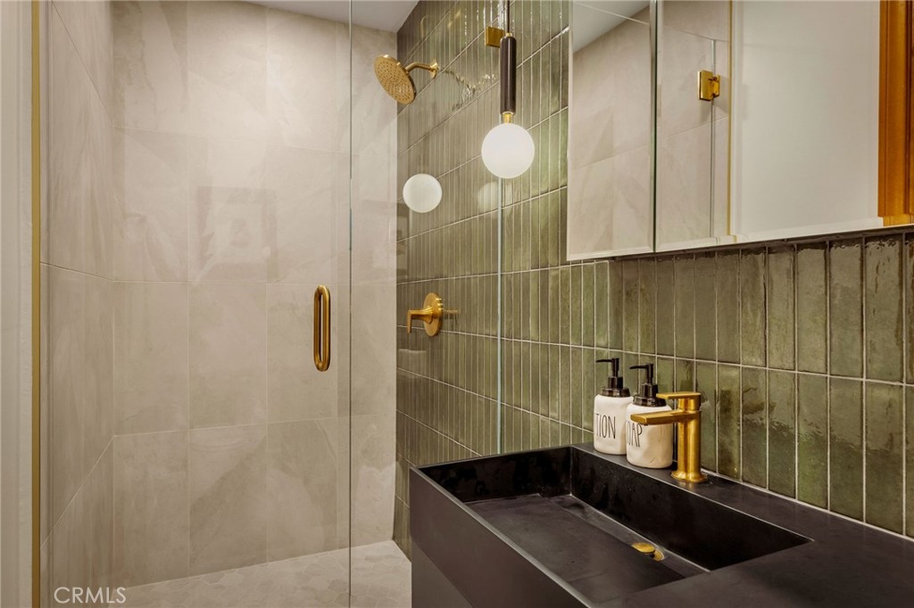 1405 Via Gabriel Property Photo 41