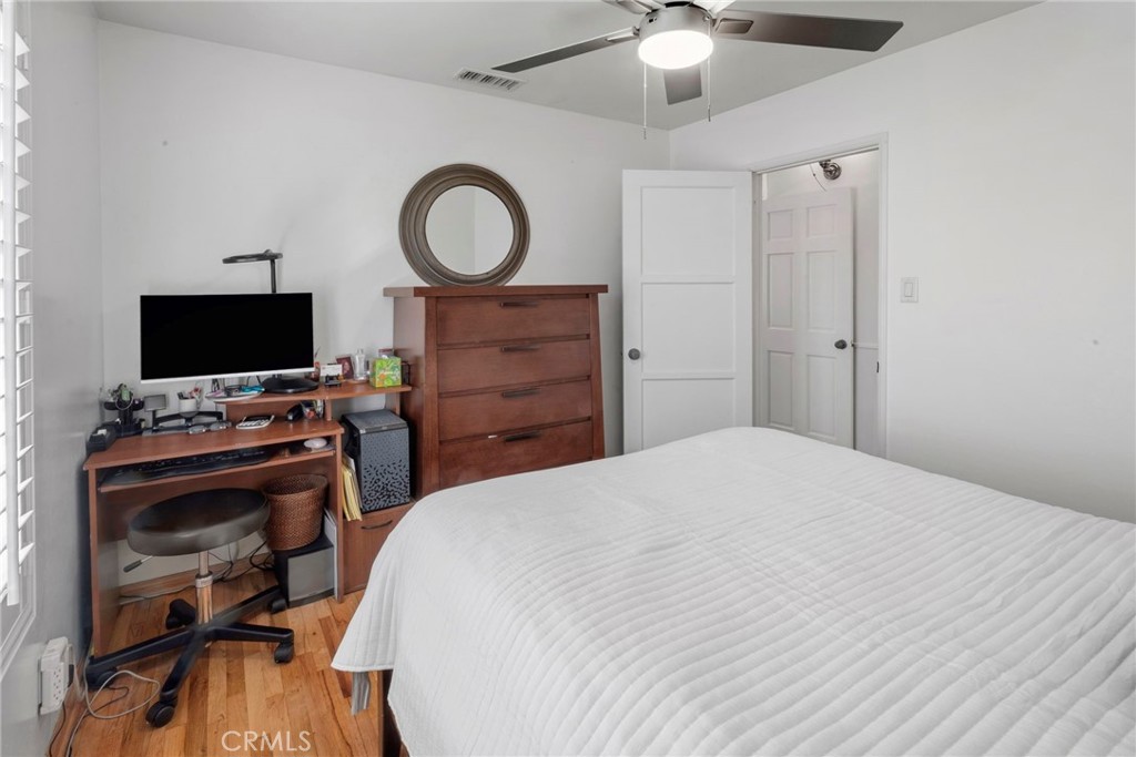 25908 Appian Way Property Photo 22