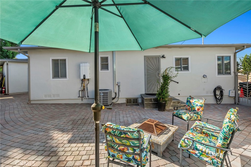 25908 Appian Way Property Photo 23