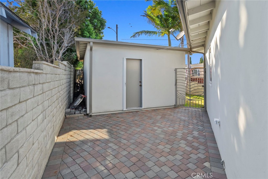 25908 Appian Way Property Photo 31