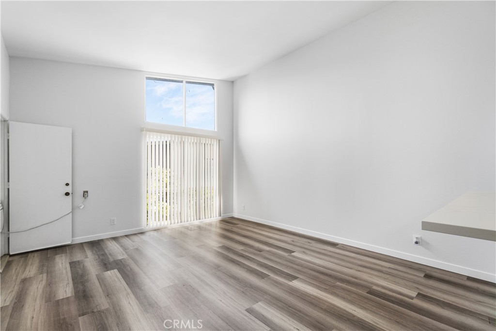 832 Coriander D Property Photo 3