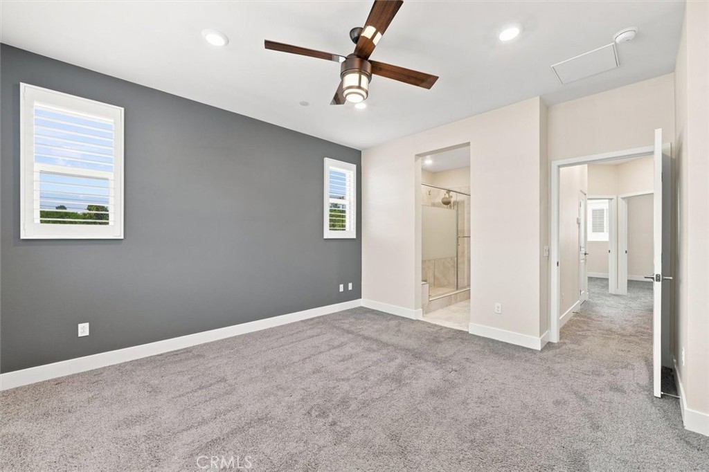 1692 W Enterprise Drive Property Photo 13