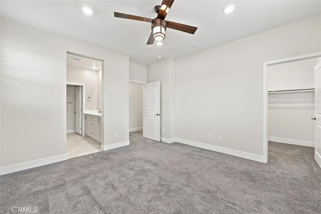 1692 W Enterprise Drive Property Photo 14