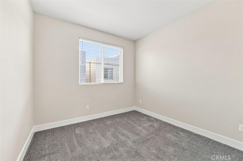 1692 W Enterprise Drive Property Photo 19