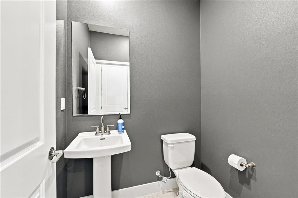 1692 W Enterprise Drive Property Photo 26