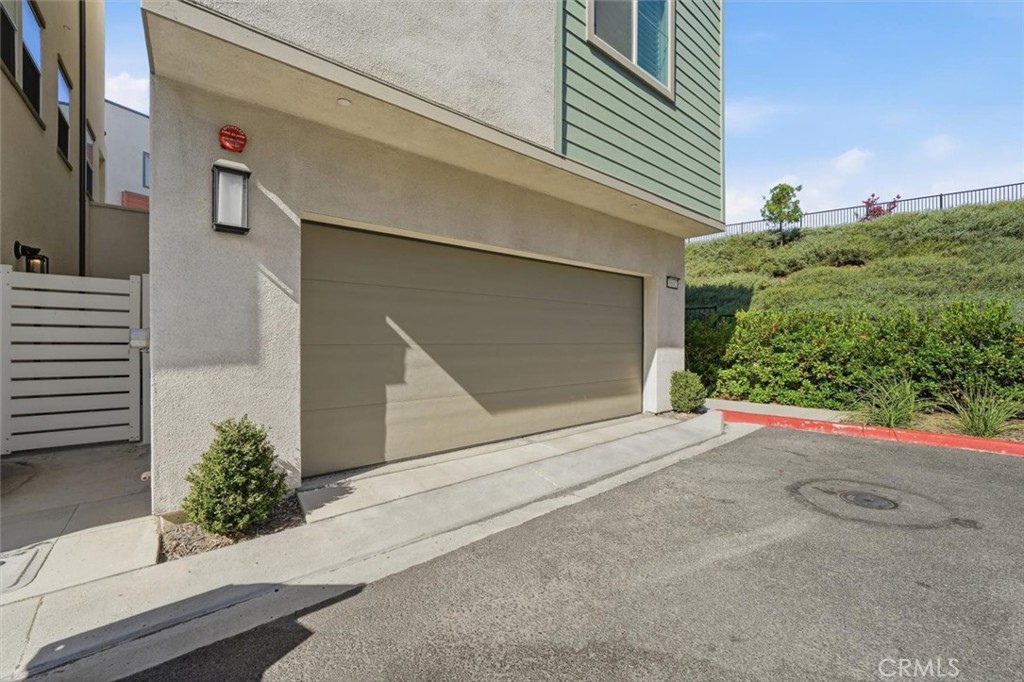 1692 W Enterprise Drive Property Photo 30