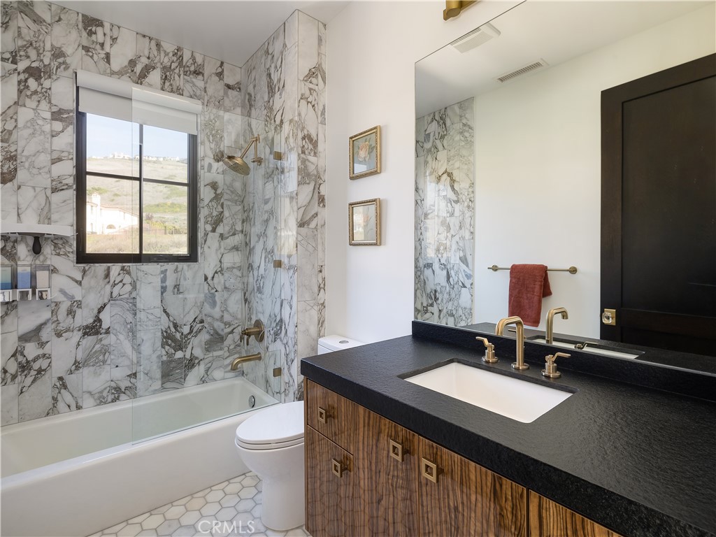 32009 Cape Point Property Photo 35