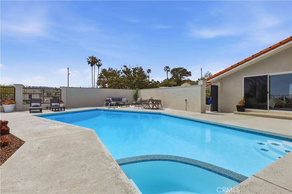 5123 Willow Wood Property Photo 4