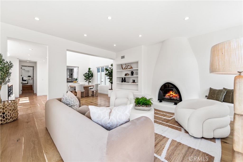 541 4th Property Photo 13