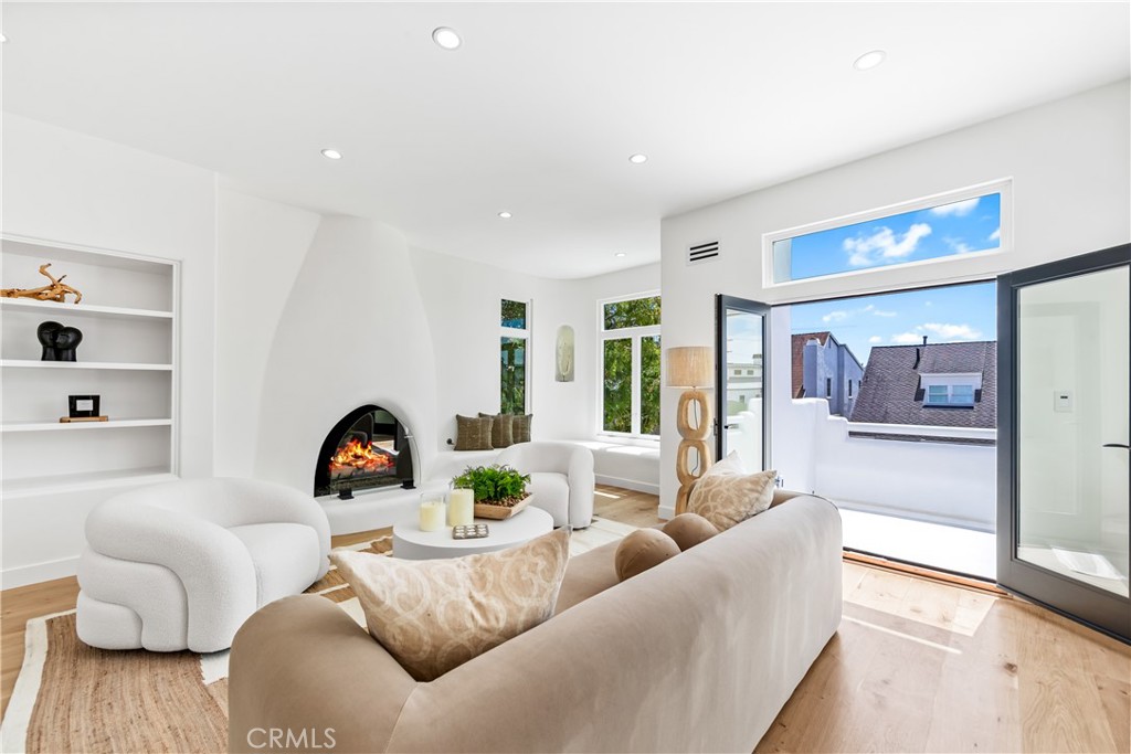 541 4th Property Photo 14