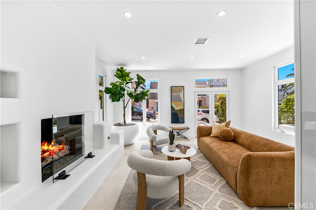 541 4th Property Photo 19