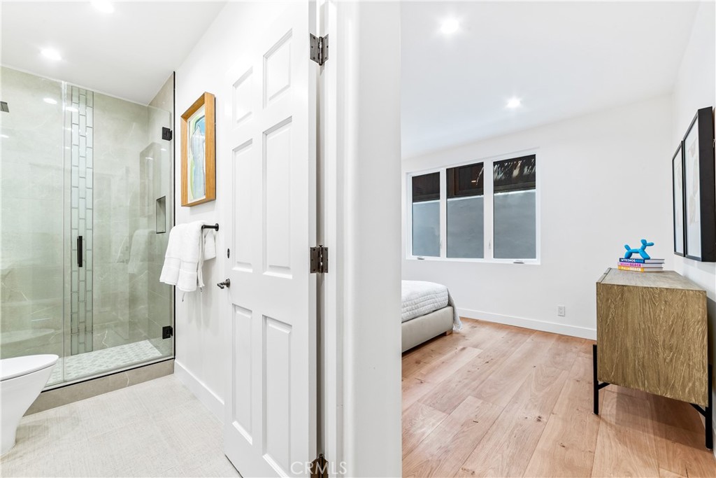 541 4th Property Photo 33