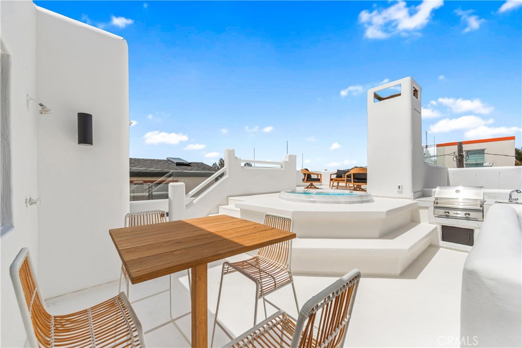 541 4th Property Photo 43