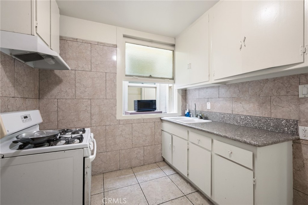 709 S Centre Property Photo 11