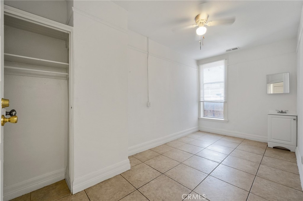 709 S Centre Property Photo 14
