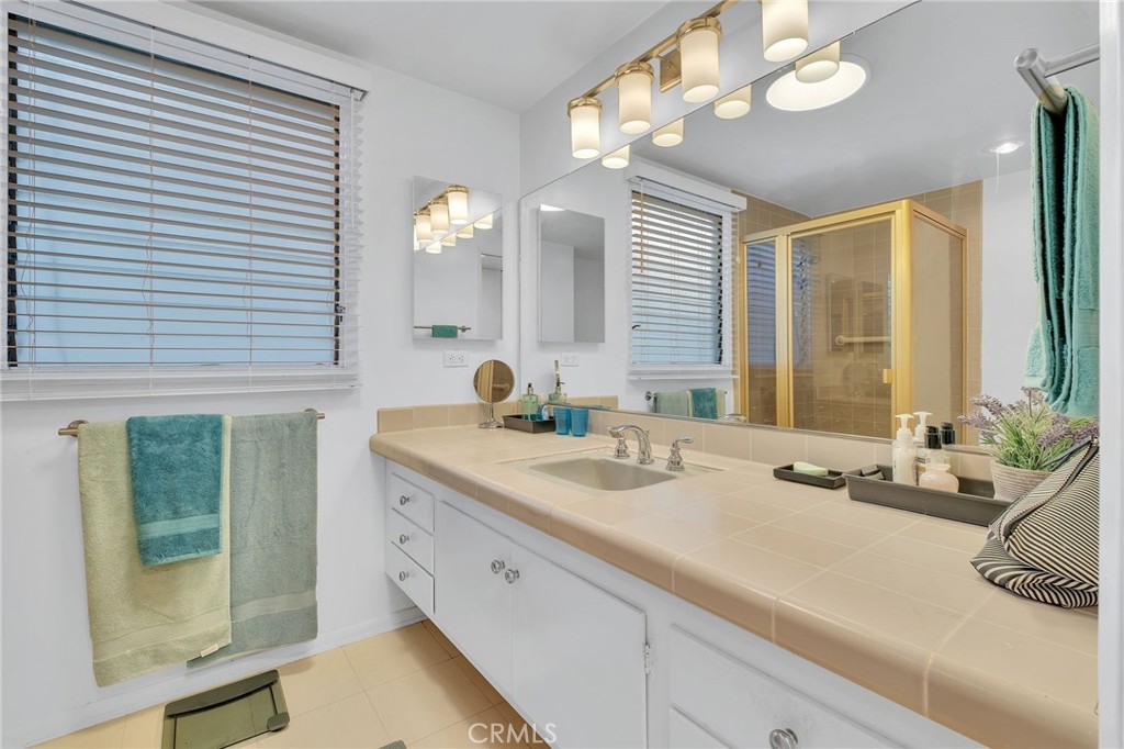 30857 Rue Valois Property Photo 12
