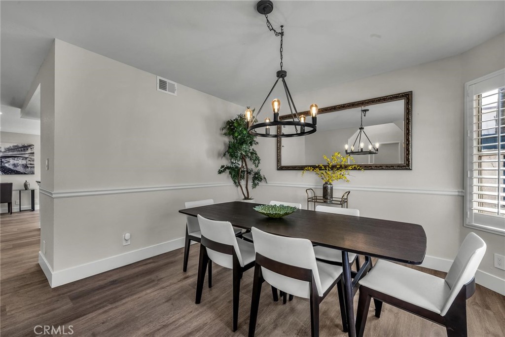 2014 Curtis, #b Property Photo 15