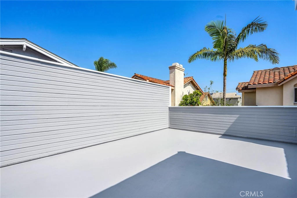 2014 Curtis, #b Property Photo 20