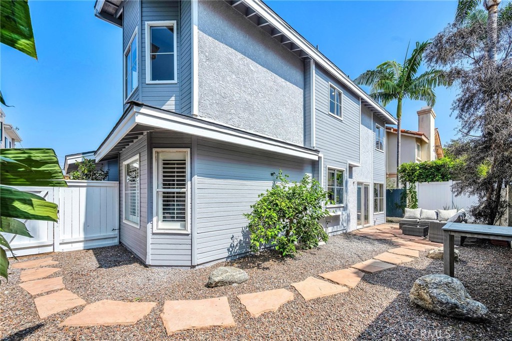 2014 Curtis, #b Property Photo 34