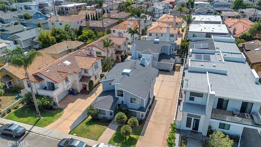 2014 Curtis, #b Property Photo 39