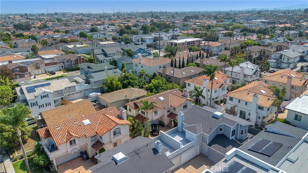 2014 Curtis, #b Property Photo 41