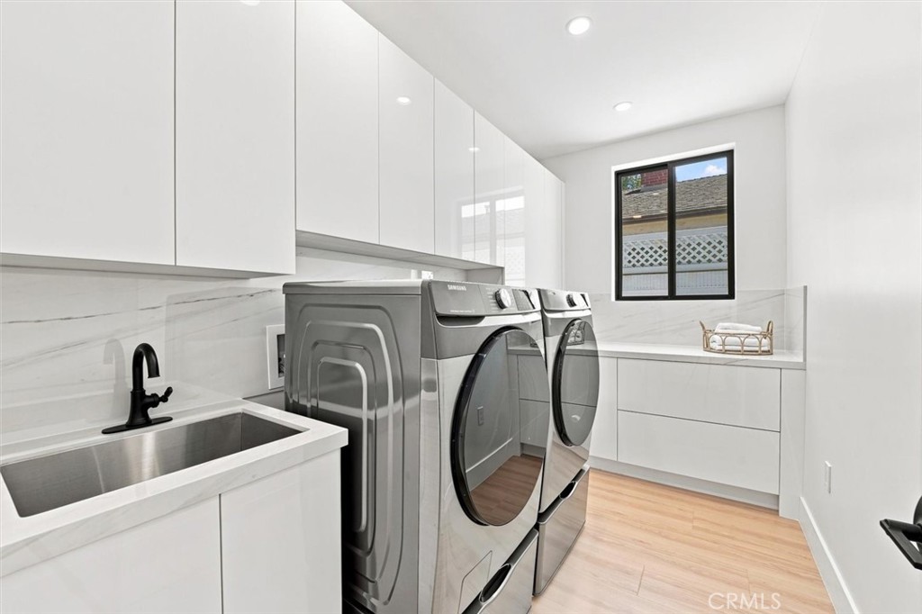 2660 Torrance Boulevard Property Photo 12