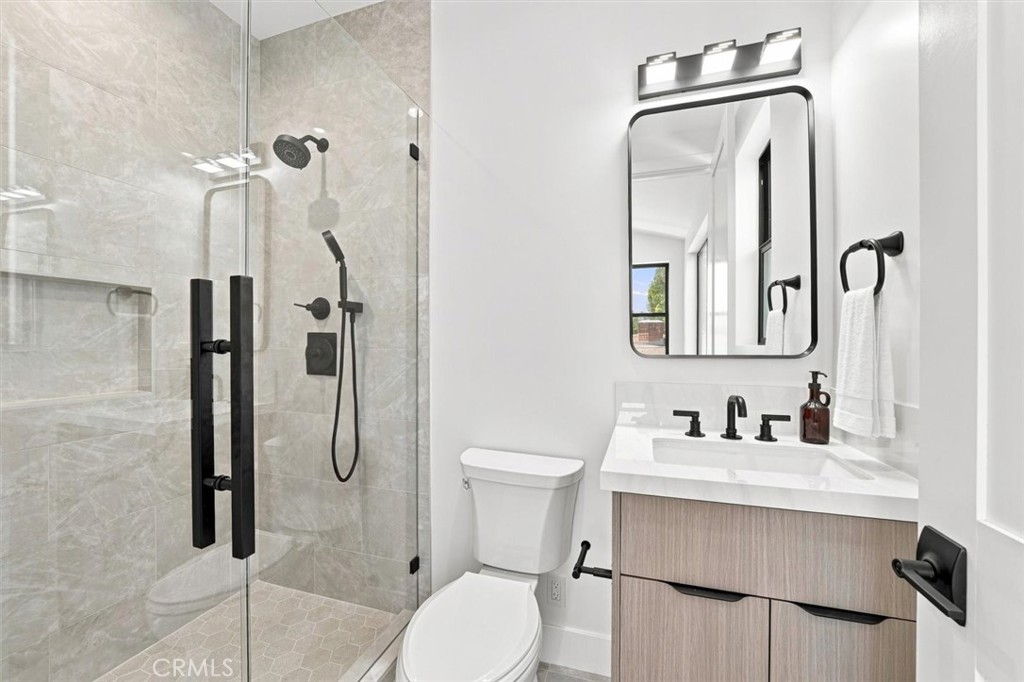 2660 Torrance Boulevard Property Photo 32